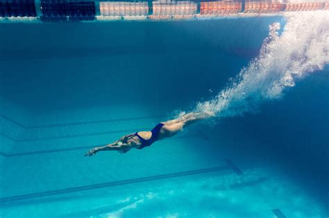 游泳小常识有哪些（游泳应该注意哪些事项） – 碳资讯