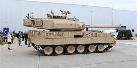 我国新型轻坦15式，个头虽然不大，但是战斗力不容小觑|坦克|主战坦克|作战_新浪新闻