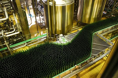 青岛啤酒 灌装车间 生产车间-罐头图库