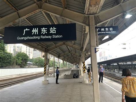 广州永泰地铁站A出口广场高清图片下载_红动中国