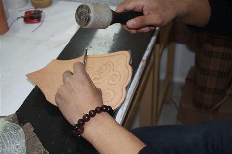 鄂尔多斯蒙古族马具制作技艺 - 传统技艺 - 鄂尔多斯文化资源大数据