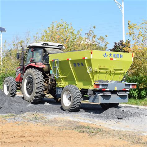 12方大型农家肥撒肥机 - 山东北源机械设备有限公司