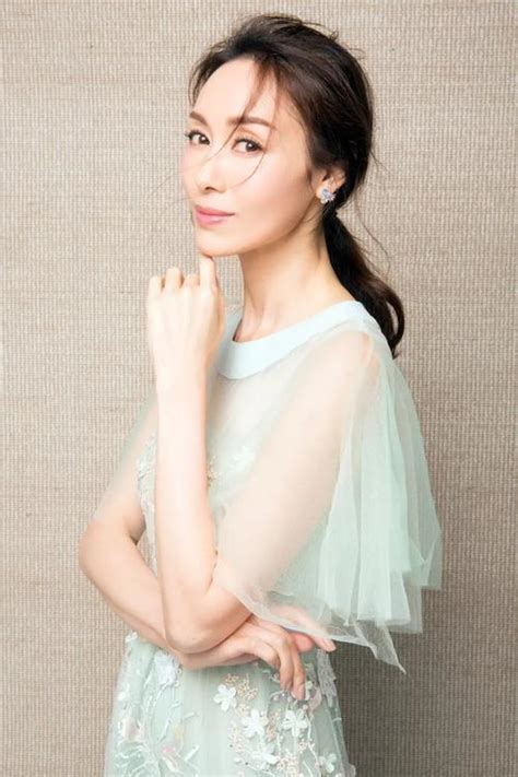 香港TVB女演员李施嬅迷人写真美照欣赏