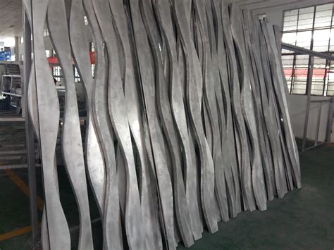 甘肃弧形铝方通-铝乐铝单板厂家