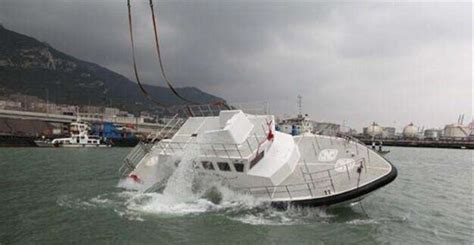 贵州六盘水客船侧翻致10死5失联，救援队：船上多数是学生-新闻频道-和讯网