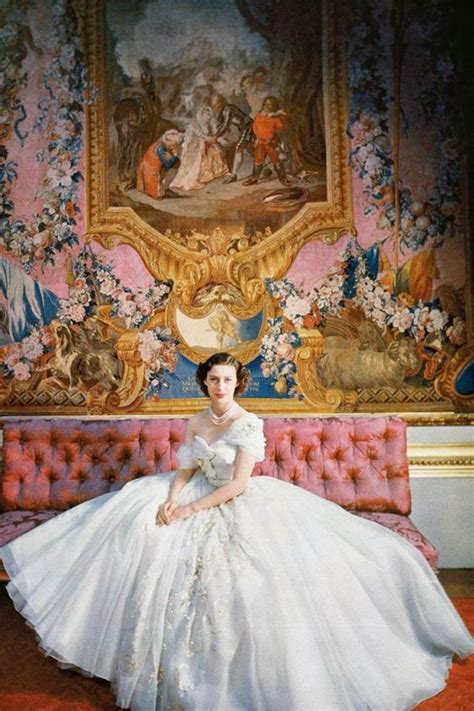 老照片还原英国玛格丽特公主的真实容貌，不得不承认她真的很美_乔治六世