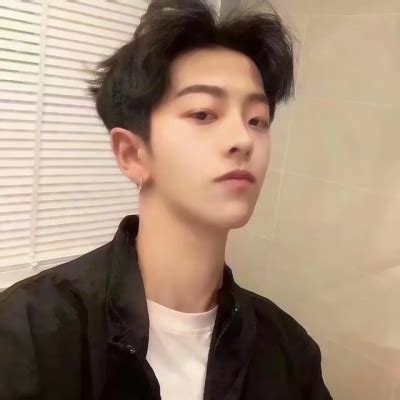 qq头像 非主流高冷男生头像
