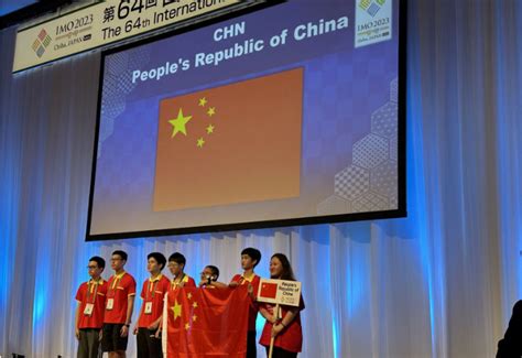 高一少年邓乐言满分摘金中国六将横扫国际奥数王者归来 2025国际奥数 IMO金牌 邓乐言 中国奥数队 数学竞赛 上海中学 奥数满分 奥数冠军 第1张