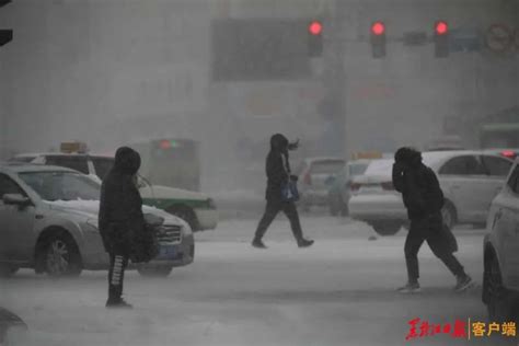 全国入冬以来最强冷空气袭来 哈市发布暴雪预警_手机新浪网