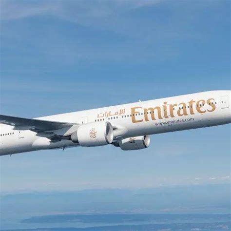 阿联酋航空今夏运送乘客超1000万人次_迪拜_服务_机场