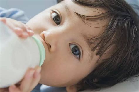 知识 | 你家宝宝吃奶慢吗，到底是为什么，如何解决？