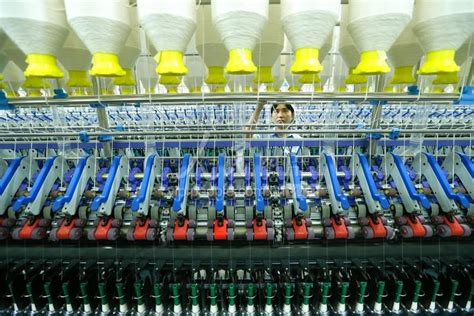 山东即墨：建智能纺纱生产线 助力纺织产业升级-人民图片网