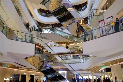 2022湖滨银泰IN77购物,...流购物中心，位置得天独厚...【去哪儿攻略】