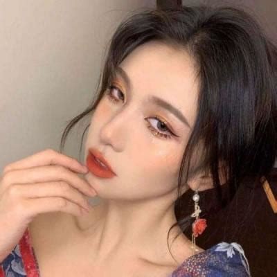 甜美女生头像高冷霸气