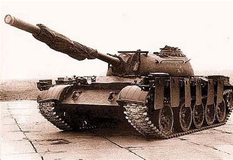 有6门炮可以用的KV-3 如何在战斗中骗敌人？ _ 偶游坦克世界官网合作专区