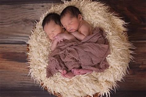 双胞胎名字是一对成语，用成语给双胞胎起名-测名网