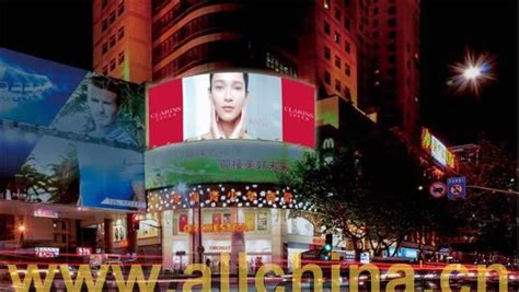 上海淮海中路新华联商厦大屏-上海户外LED广告-全国户外LED大屏-户外LED广告公司