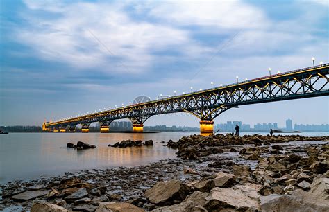 武汉长江大桥高清图片下载-正版图片500744535-摄图网