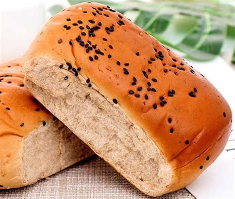厂家批发网红甜品糕点新疆塔城坚果奶酪包烘焙面包坚果水果奶酪包-阿里巴巴