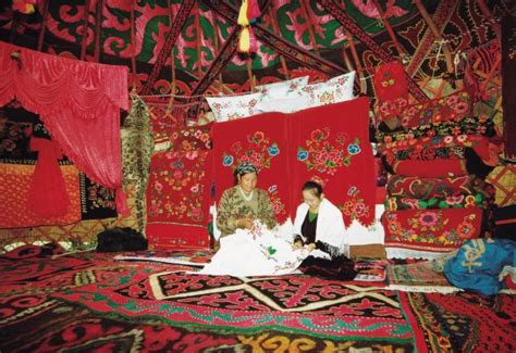 【2022中国有约】那拉提民俗体验 看一场浪漫的哈萨克婚礼 松花江网