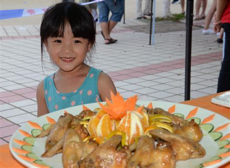 广西贺州职业学院举办“舌尖上的贺州 味道”美食节活动