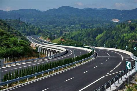 会东县域经济高质量跨越式发展步入“高速”通道_县域经济网