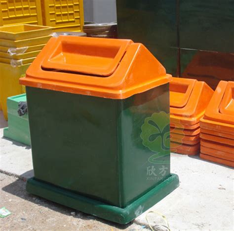 新城市户外垃圾桶_不锈钢垃圾箱_双桶分类垃圾桶_环卫垃圾箱-青岛新城市创意科技有限公司