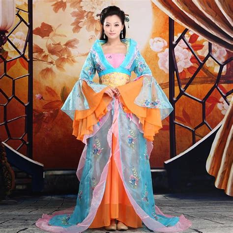 Ancient female Dress Film The fairy tang suit hanfu Chinese queen ...