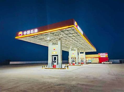 新起点，新形象，新体验—— 燕赵驿行公司大厂服务区加油站正式开业迎宾 - 公司要闻
