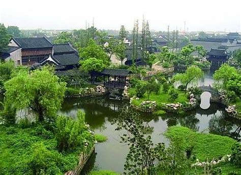 苏州最知名的古镇，已有千年历史，一座园林成世界文化遗产_游客