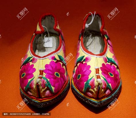 绣花鞋：中国的独特魅力 - 倾城网
