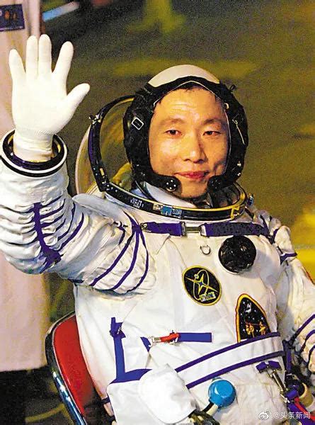 中国进入太空的第一人：杨利伟
