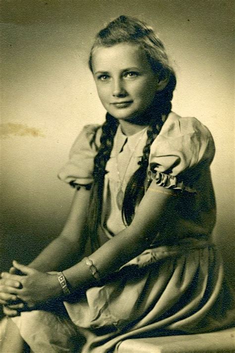 纳粹德国时期的老相册 柏林的女人|德意志|德语|纳粹_新浪新闻