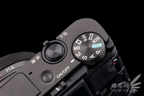如何评价索尼新款黑卡相机RX100VI(RX100M6)？ - 知乎