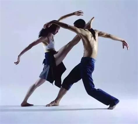 世界机械舞排名第一的机械舞大师！机械舞视频