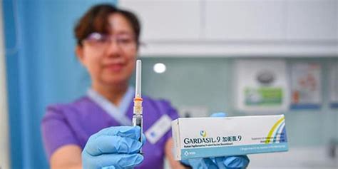 九价HPV疫苗将在广东上市：备案采购参考价1298元/支_手机新浪网