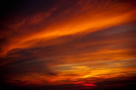 Burning Heaven Foto & Bild | sonnenuntergänge, himmel & universum ...
