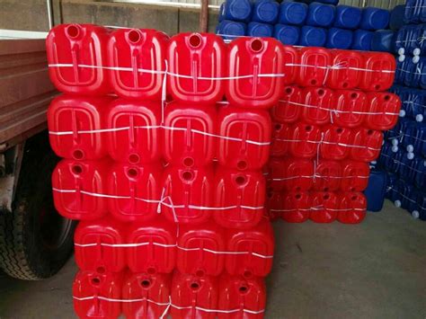 博兴县庞家皇冠塑料厂-博兴塑料桶|滨州塑料桶|山东塑料桶|博兴施肥器