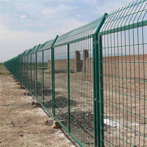 石油天然气管道井场铁丝网围墙围栏-环保在线