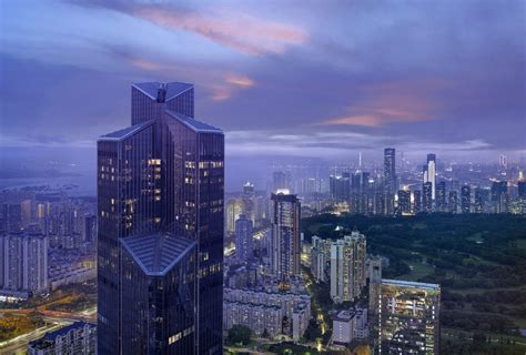 国内十大顶级酒店排名，上海波特曼丽嘉酒店排第一，第七可以俯瞰整个深圳 - 十大排行 - 酷奇猫