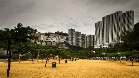 探访深水埗和浅水湾，香港富人区和贫民区生活差别竟这么大…_豪宅
