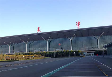 乌鲁木齐国际机场，T3航站楼造型特别，T4即将上马|航站楼|乌鲁木齐|地窝堡_新浪新闻