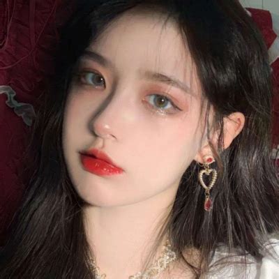 头像女生温柔乖巧可爱