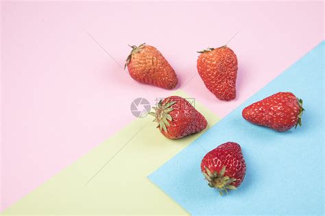 创意草莓静物高清图片下载-正版图片500852036-摄图网