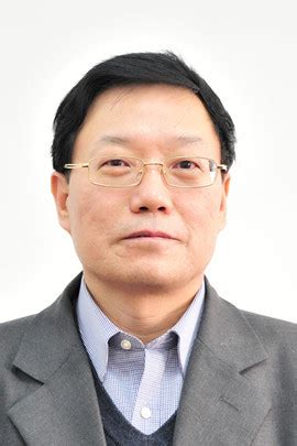 梁洪源图片