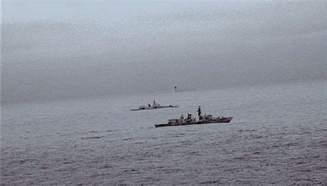 俄军舰黑海驱离英军舰遭英方否认 俄英分别公布视频……