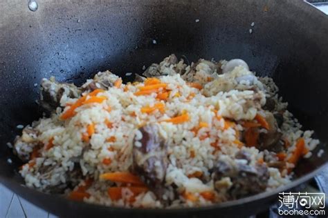 【新疆羊肉抓饭的做法步骤图，怎么做好吃】付一村_下厨房