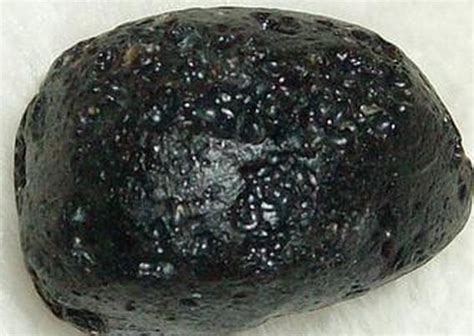 小小“石头”很疯狂 价值高达上千万 陨石鉴定方法|铁陨石|球粒|石陨石_新浪新闻