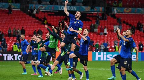 晨读｜意大利加时战胜奥地利，挺进欧洲杯八强-上游新闻 汇聚向上的力量