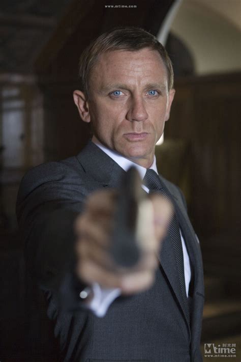 007大破量子危机女主角